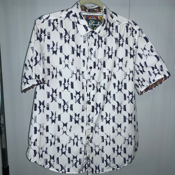 Robert Graham White Blue  Cotton Abstract Button Front shirt Size L short sleeve - Picture 1 of 6